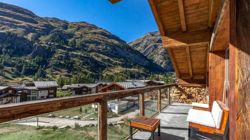 Zermatt Apartment | 4BR Stunning Penthouse - ski in&ski out