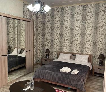 Aktau House | 3х этажный Дом с 6 спальными комнатами, в каждой комнате сан узел и душ