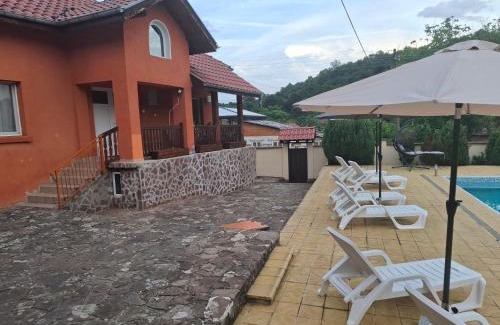 Georgi-Damyanovo House | Villa Daniela