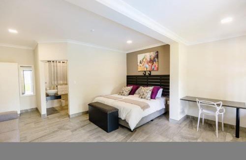 Umtentweni Bed & Breakfast | 8 On Eagle Bed & Breakfast Room 2