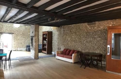 Chalo-Saint-Mars House | Auberge des alouettes Chambre 1