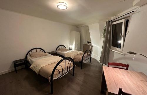 Zelzate Hotel | LIMO