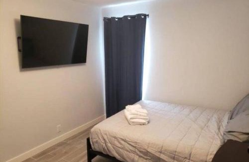 Midway City Villa | BeachsideBliss near Disney Magic