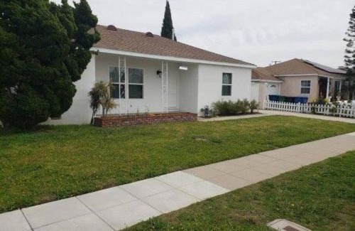 Midway City Villa | BeachsideBliss near Disney Magic