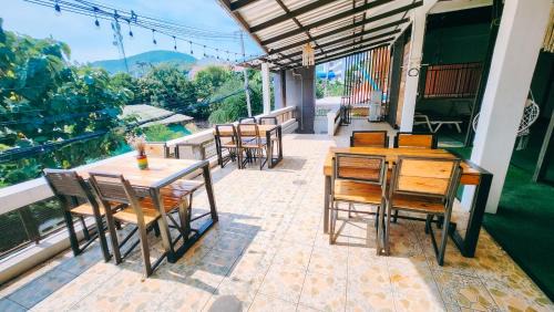 Koh Lan Resort | Downtown Kohlarn Resort