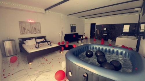 Genay Apartment | Aqualuxe69