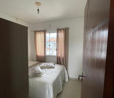 Espinheiros House | Casa sobrado 2 andares com piscina