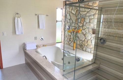 Ratones House | Exclusiva Casa de Campo próximo à praia de Jurerê.