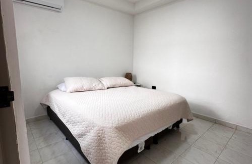 Guadalajara de Buga Apartment | Casa con garaje Buga - valle