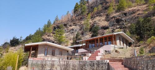Thimphu Hotel | Whispering Woods Resort