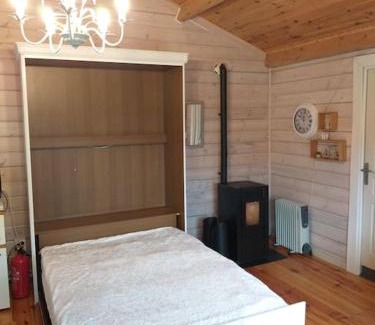 Philippeville Ski Chalet | Petit Chalet cozy avec jardin (nature, calme...).