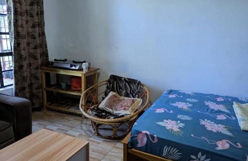 Moshi House | Singabora Retreat