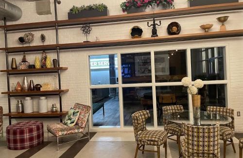 Bloomfield Apartment | Lovely Luxury one bedroom