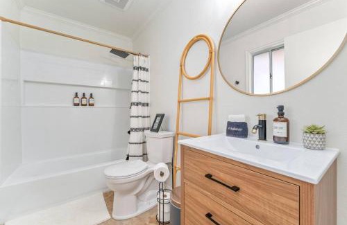 Panorama Heights House | Cactus Drive Retreat Hot Tub Zen Garden Meditate