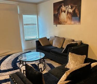 George Bush Park/Eldridge Apartment | Inside story