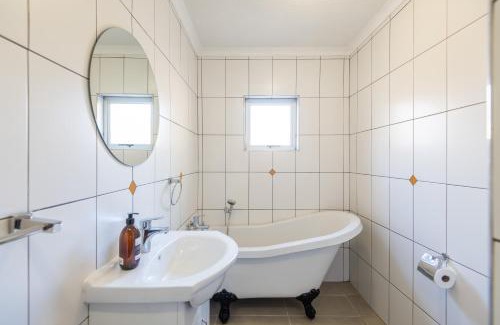 Windhoek Bed & Breakfast | @41