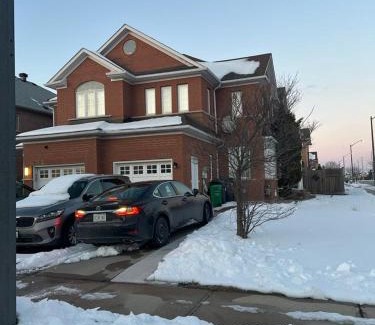 Churchill Meadows House | Semi in Churchill Meadows