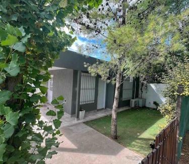 Monte Hermoso House | Casa en Monte Hermoso a 4 cuadras de la playa!