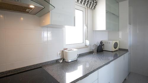 Gale Apartment | Apartamento Palmeira Gale - Beach - Pool - BY BEDZY