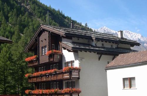 Saas Almagell Apartment | Apartment Dorfplatz