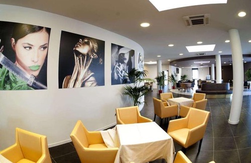 Cameri Hotel | Hotel Camelia Cameri