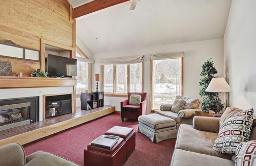Keystone Apartment | 1610 Quicksilver 2 Bedroom Condo
