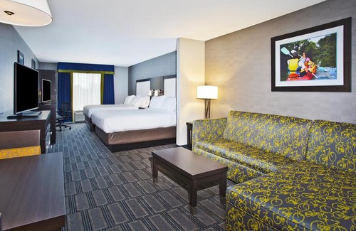 Ann Arbor Hotel | Holiday Inn Express Hotel & Suites Ann Arbor West