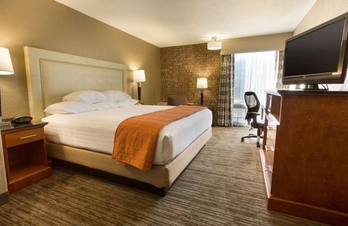 St. Johns Hotel | Drury Inn and Suites Austin North