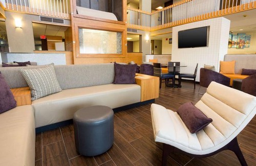 St. Johns Hotel | Drury Inn and Suites Austin North