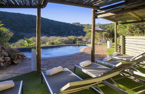 Nelson Mandela Bay Cabin | Thunzi Bush Lodge