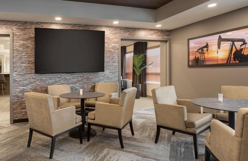 Bonnyville Hotel | Microtel Inn & Suites by Wyndham Bonnyville