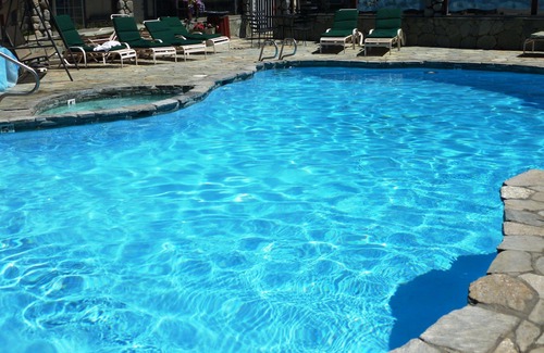 South Lake Tahoe Hotel | Americana Village