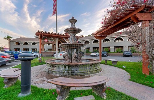 Milpitas Hotel | BEST WESTERN Plus Brookside Inn