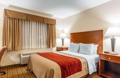 Eau Claire Hotel | Quality Inn & Suites Eau Claire