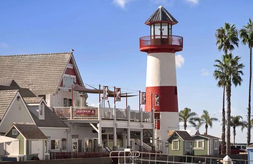 Oceanside Hotel | Days Inn by Wyndham Oceanside