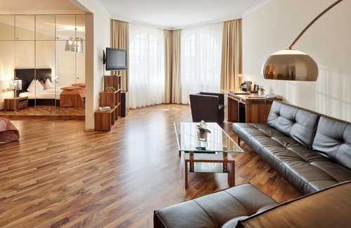 Voesendorf Hotel | Eventhotel Pyramide