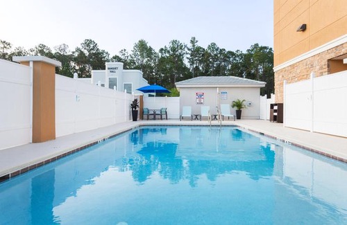 Fleming Island Hotel | Holiday Inn Express & Suites Fleming Island