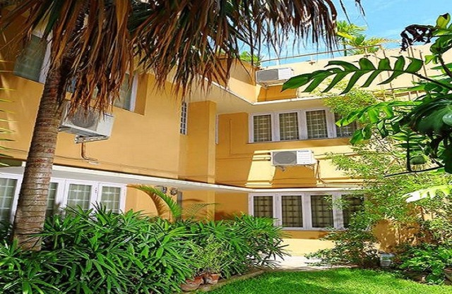 Hanu Reddy Residences Wallace Garden