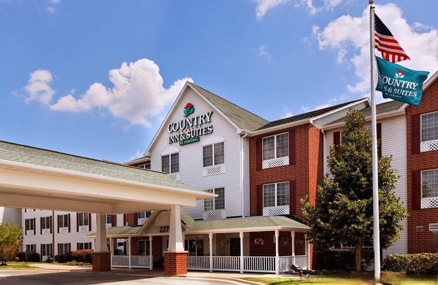 Country Inn & Suites by Radisson, Elgin, IL