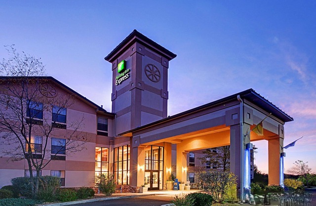 Holiday Inn Express Silver City Ihg Hotel 
