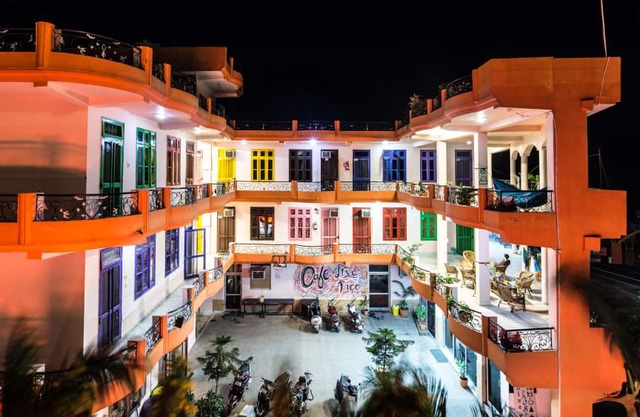 Live Free Hostel