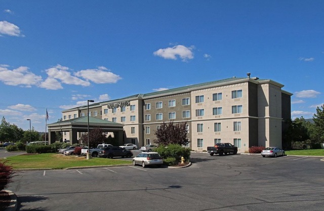 Oxford Suites Spokane Valley