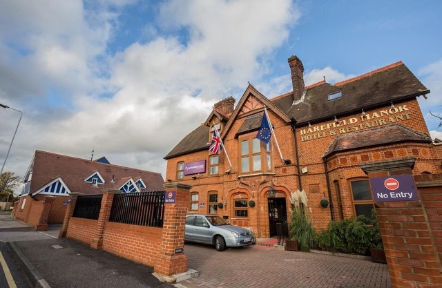 Harefield Manor Hotel
