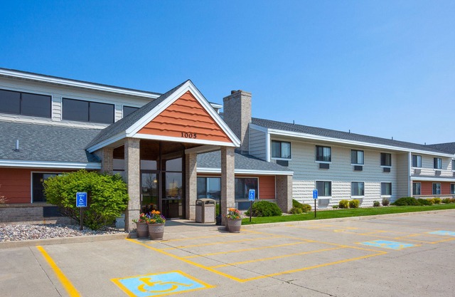AmericInn by Wyndham Spencer
