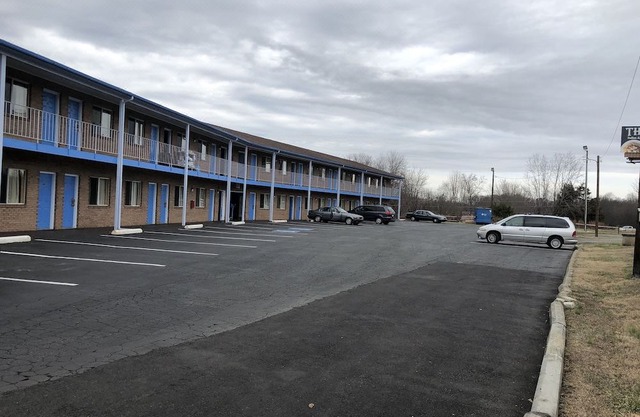 Americas Best Value Inn - Jonesville