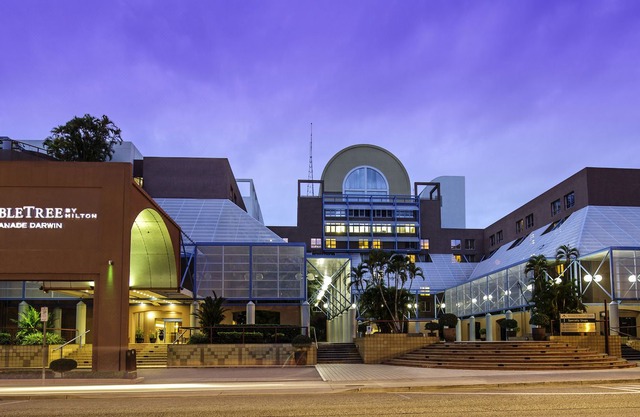 DoubleTree by Hilton Esplanade Darwin