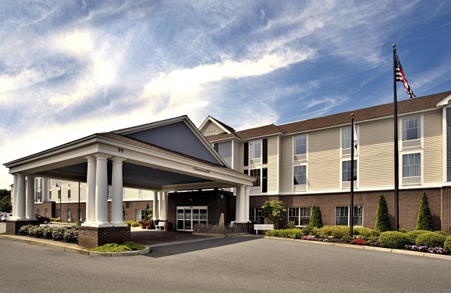 Hampton Inn & Suites - Cape Cod / West Yarmouth