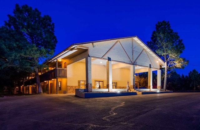 Best Western Pine Springs Inn