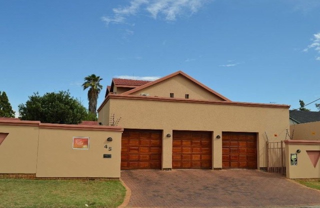 Augusta Villa St Pio Guest House