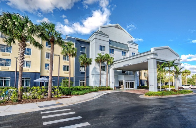 Fairfield Inn and Suites by Marriott Naples